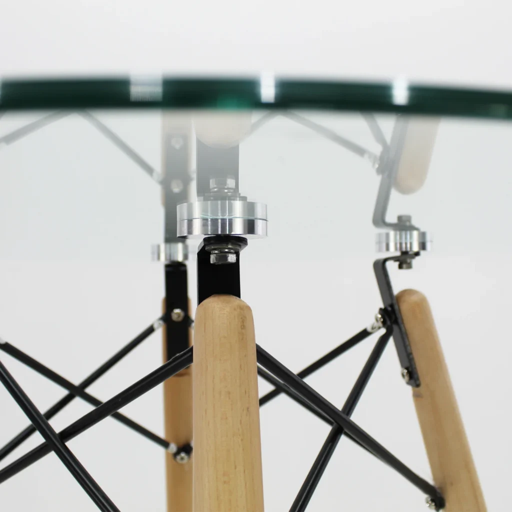Mesa Eames Redonda Nogal 80cm 2
